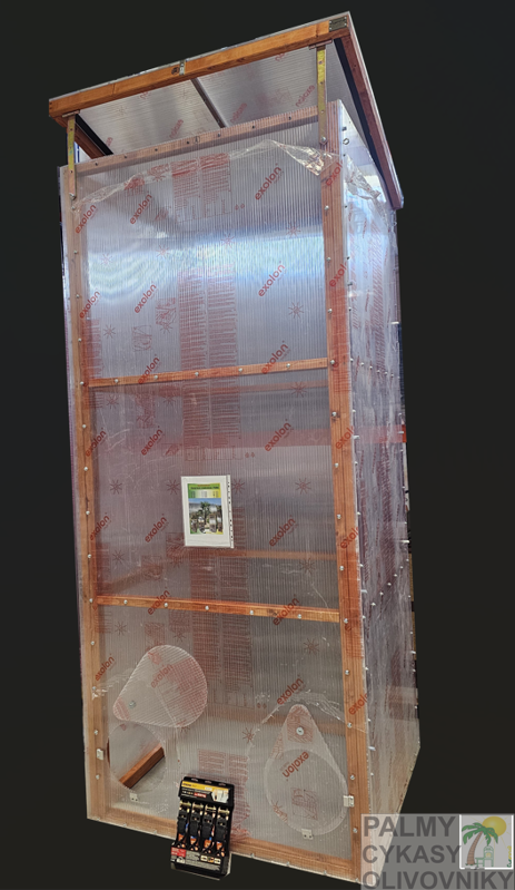 Zimný kryt pre palmy z makrolonu 130/300cm Zimný kryt pre palmy z makrolonu 130/300cm